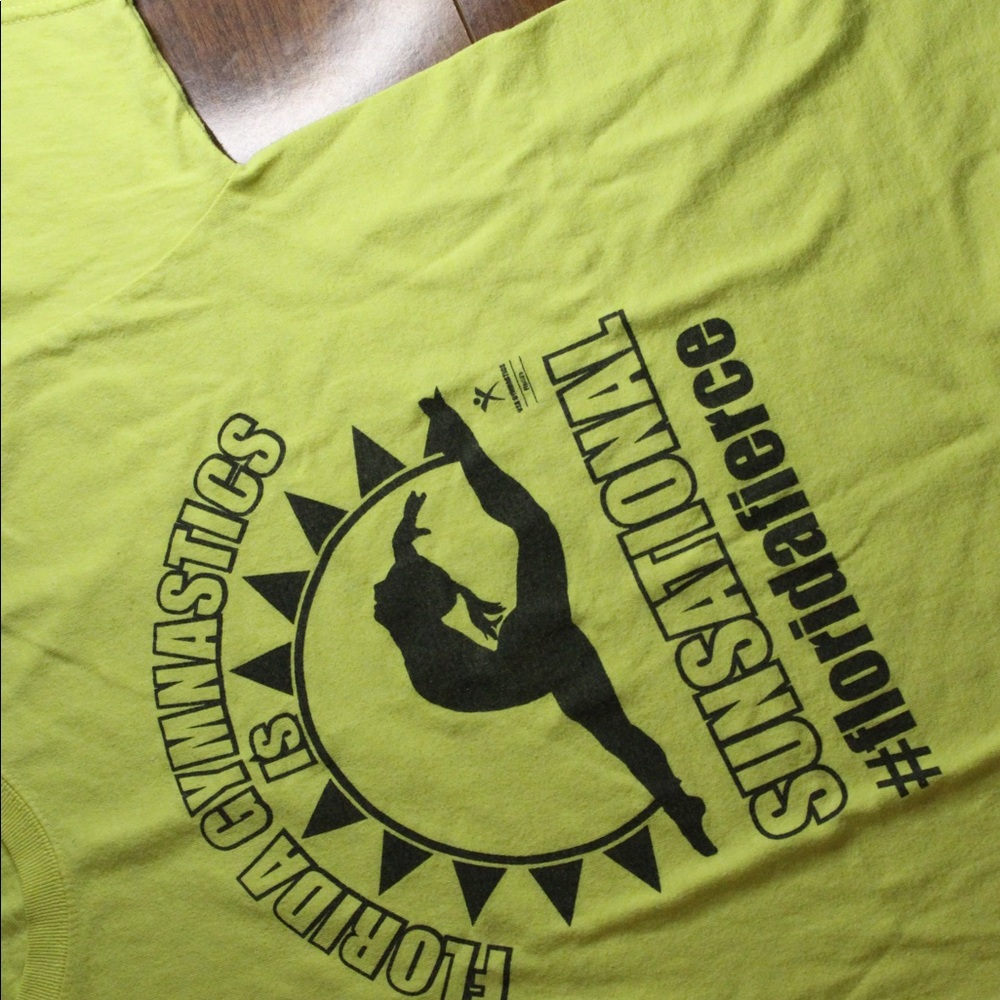 YELLOW GYMNASTICS OVERSIZED SHIRT